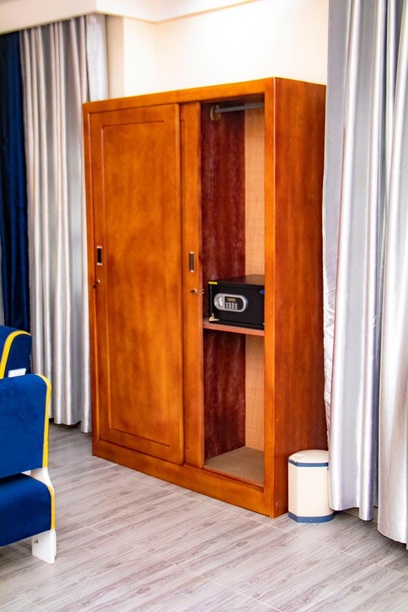 Hotel L'Apero Cotonou Kültér fotó
